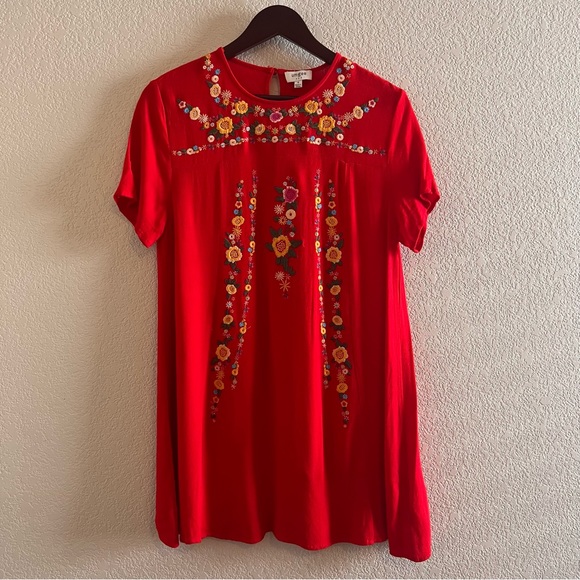 Umgee USA Embroidered Red Tunic Dress Size Small - Picture 1 of 8